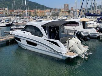 29' Beneteau 2022 Yacht For Sale